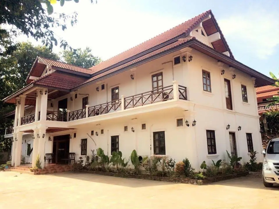 Mong Song Guesthouse (The Xiong's Inn)