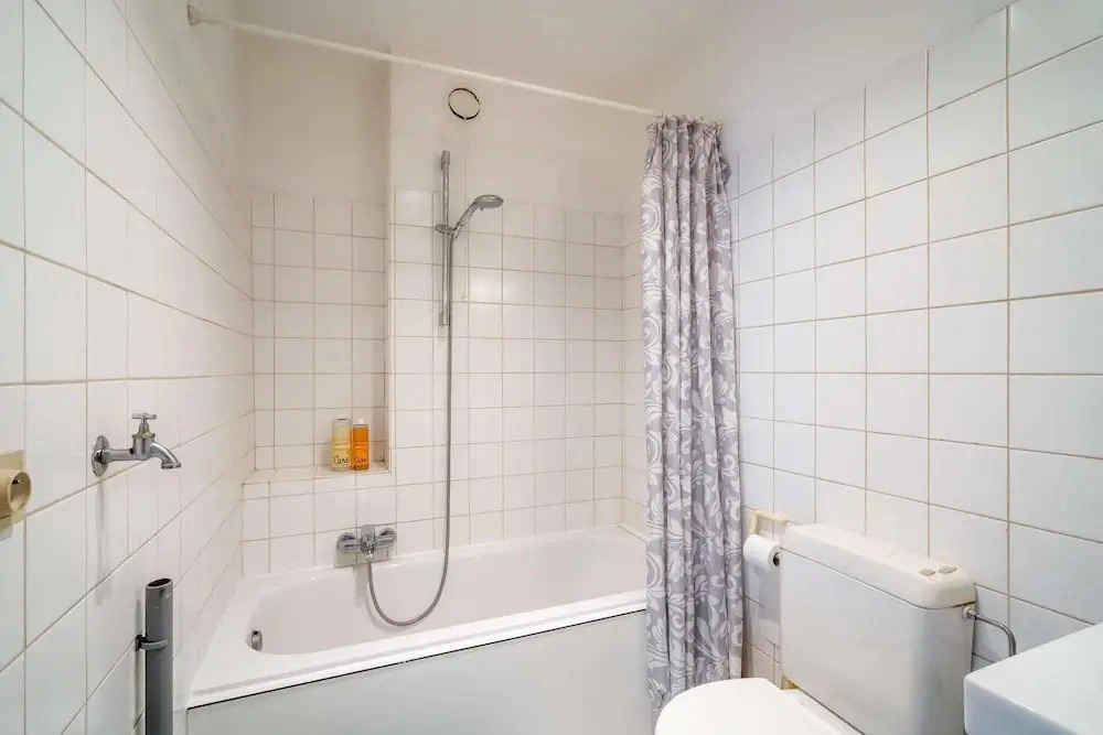 Bright 1-bedroom Apartment in Antwerp