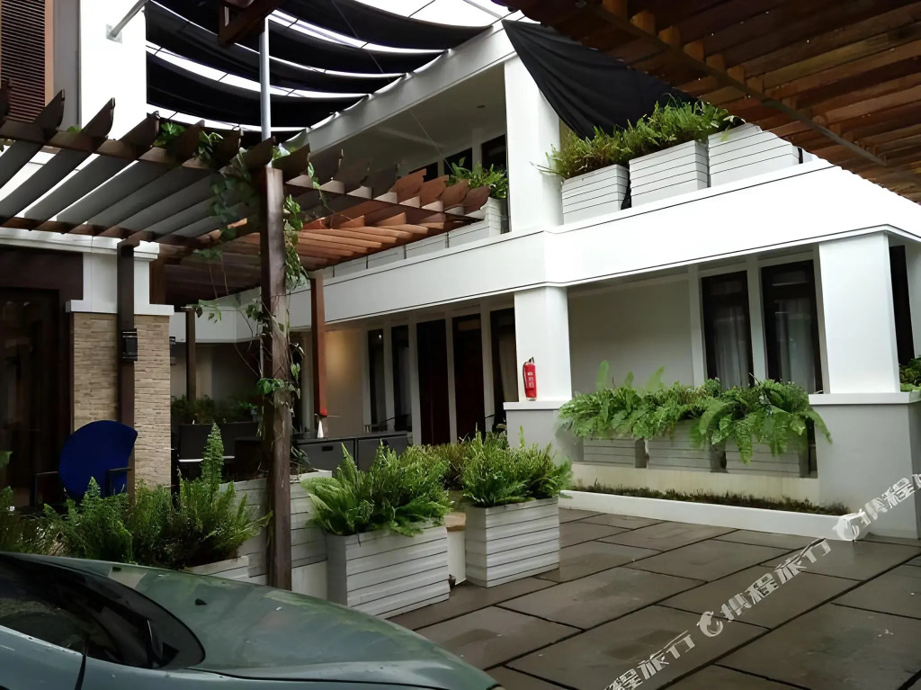 Millinov Boutique Hotel