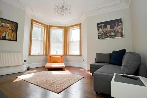 Gardens View No1