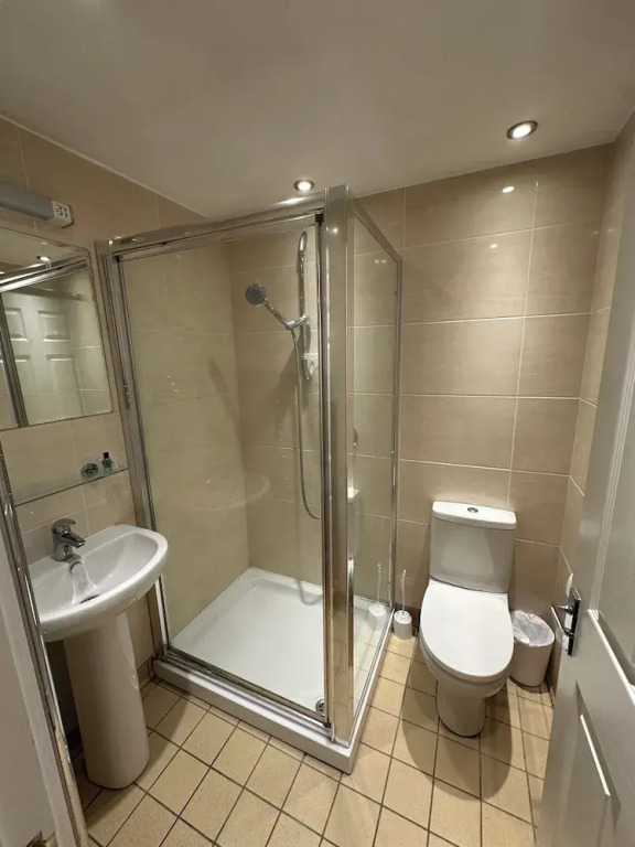 OYO Cavendish Annexe