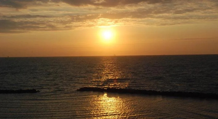 Hotel Apollonia Sea View & Beach Pool