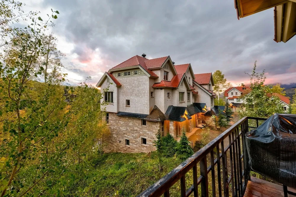 Aspen Ridge 7 3 Bedroom Townhouse by Alpine Lodging Telluride