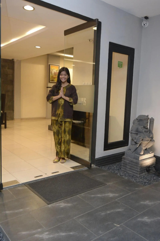 Puri Chorus Hotel