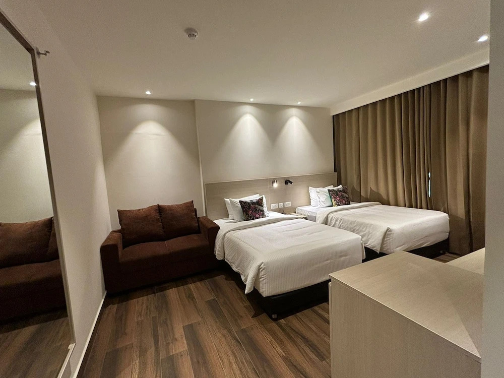 PRESIDENCY AIRPORT HOTEL