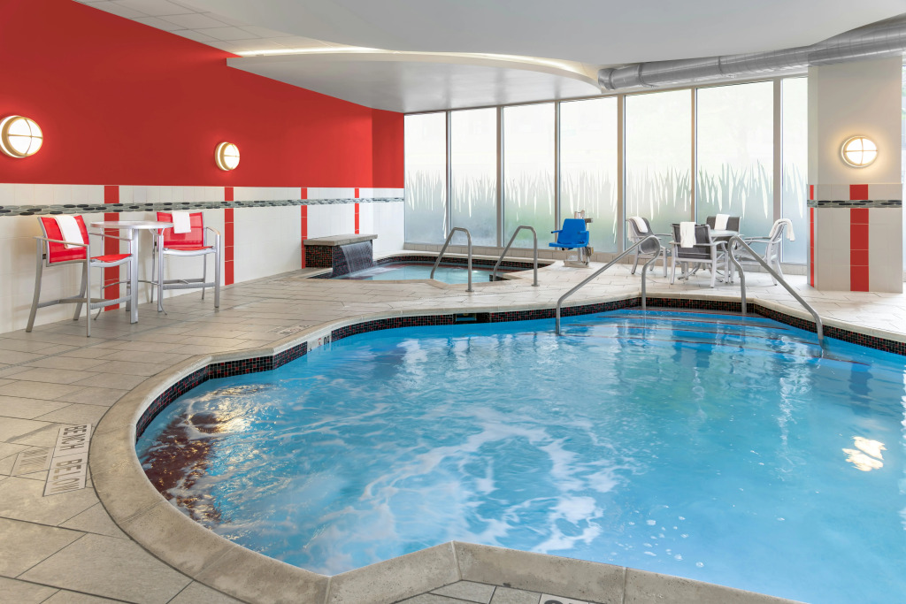 Hampton Inn & Suites Madison Downtown