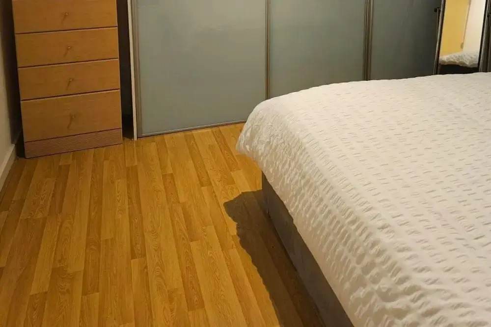 Apartment - Free Parking & Near Hospital