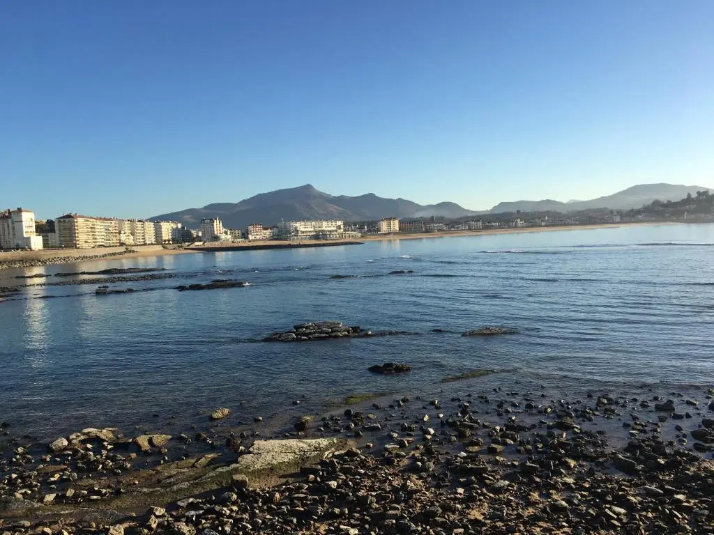 Saint-Jean-de-Luz-location 2 minutes a pieds de la plage