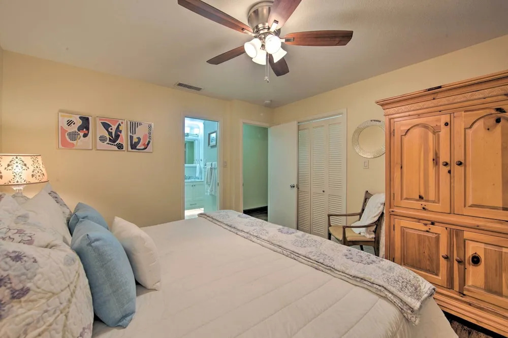 Malakoff Lakefront Home: Golf Course On-site!