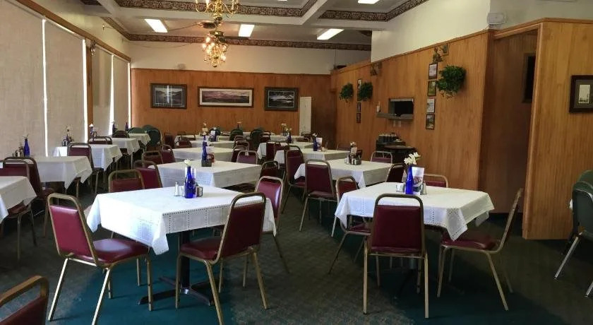 Lake Crest Inn