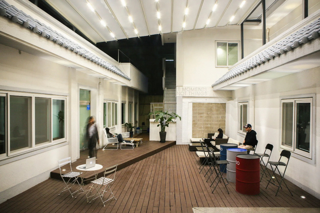 Mido Hostel