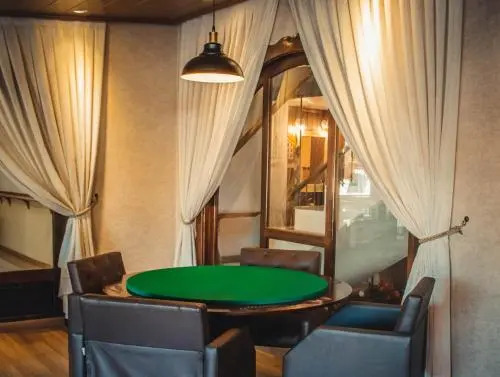 Hotel Tirol