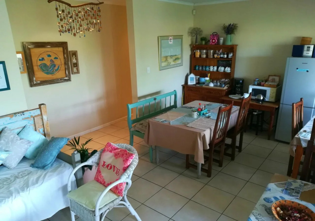 The Coelacanth Guest House And Beach Thyme Self Catering