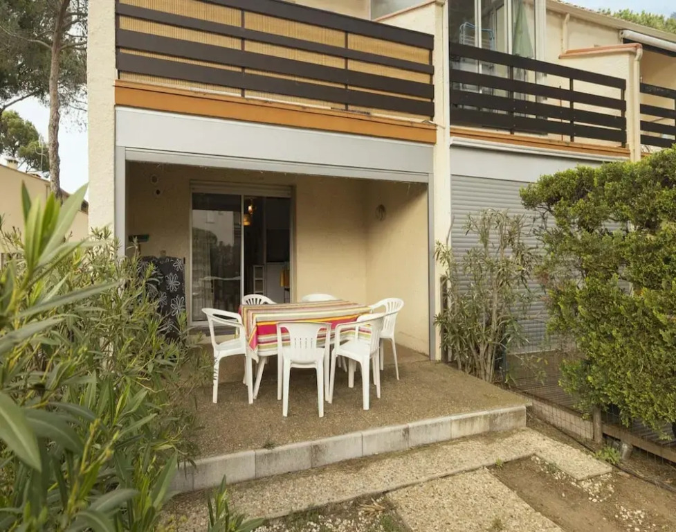 Coastal Comfort in Agde