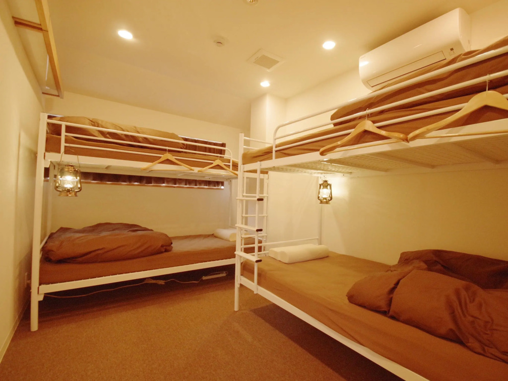 Hostel Ebi