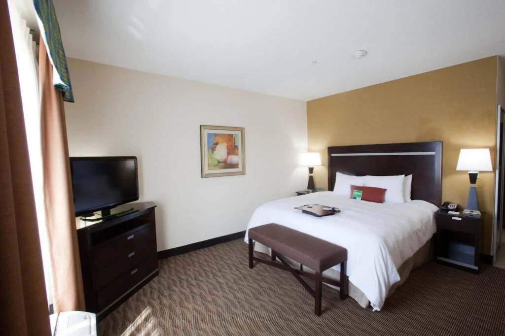 Hampton Inn & Suites Dallas I-30 Cockrell Hill, Tx
