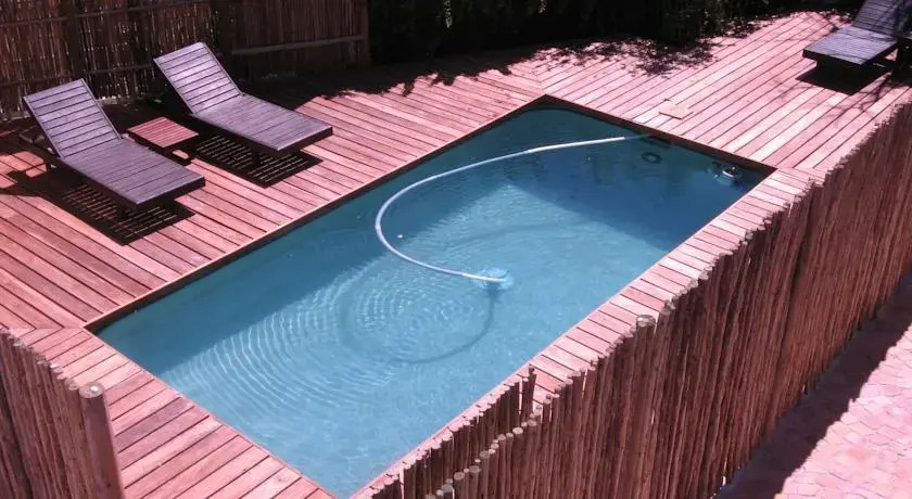 Clovelly Lodge Guest Apartments