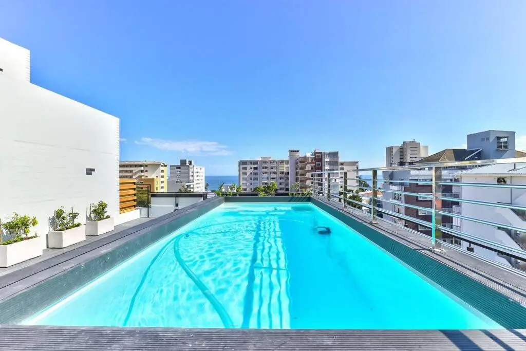 Ideal work from home,studio in new development!