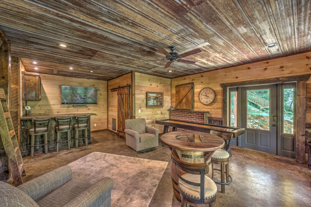 Trout House by Escape to Blue Ridge