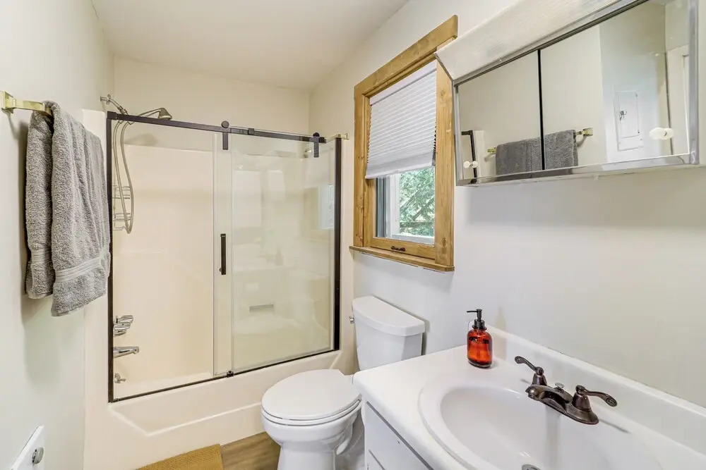 Walk to Hiking & Skiing: Beech Mountain Condo