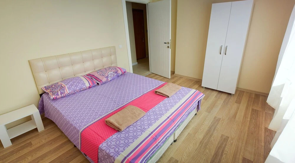 Spacious 2 Bedrooms for 5 People With Mountain View Free Wifi