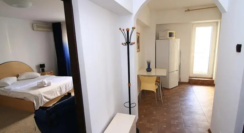 Blue Studio Deluxe