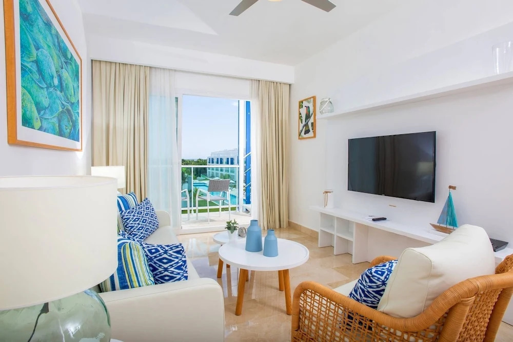 Pool View Suite Cana Bay 01. Playa Bavaro. Punta Cana