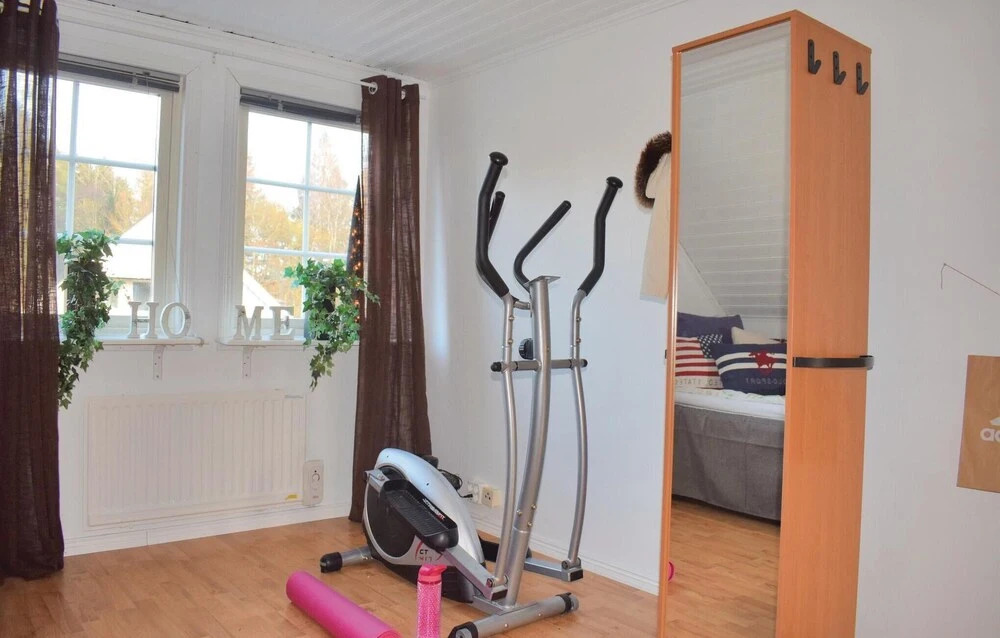 Beautiful Home in Gislaved With 4 Bedrooms and Wifi