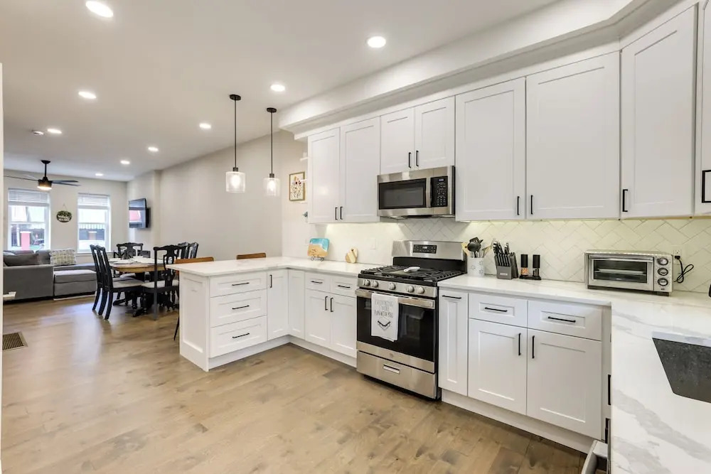 Walk to Fairmount Park: Modern Philly Townhome