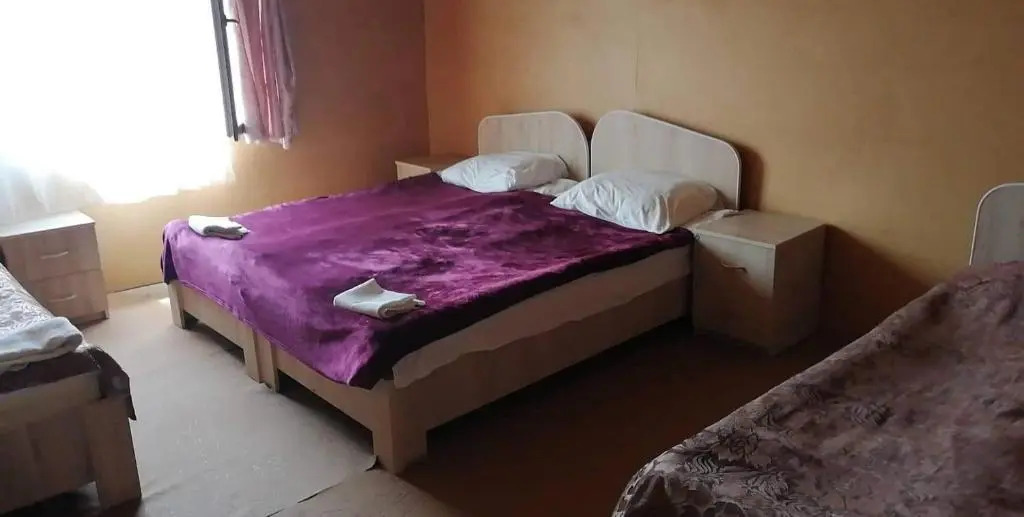 Nadiani Guesthouse