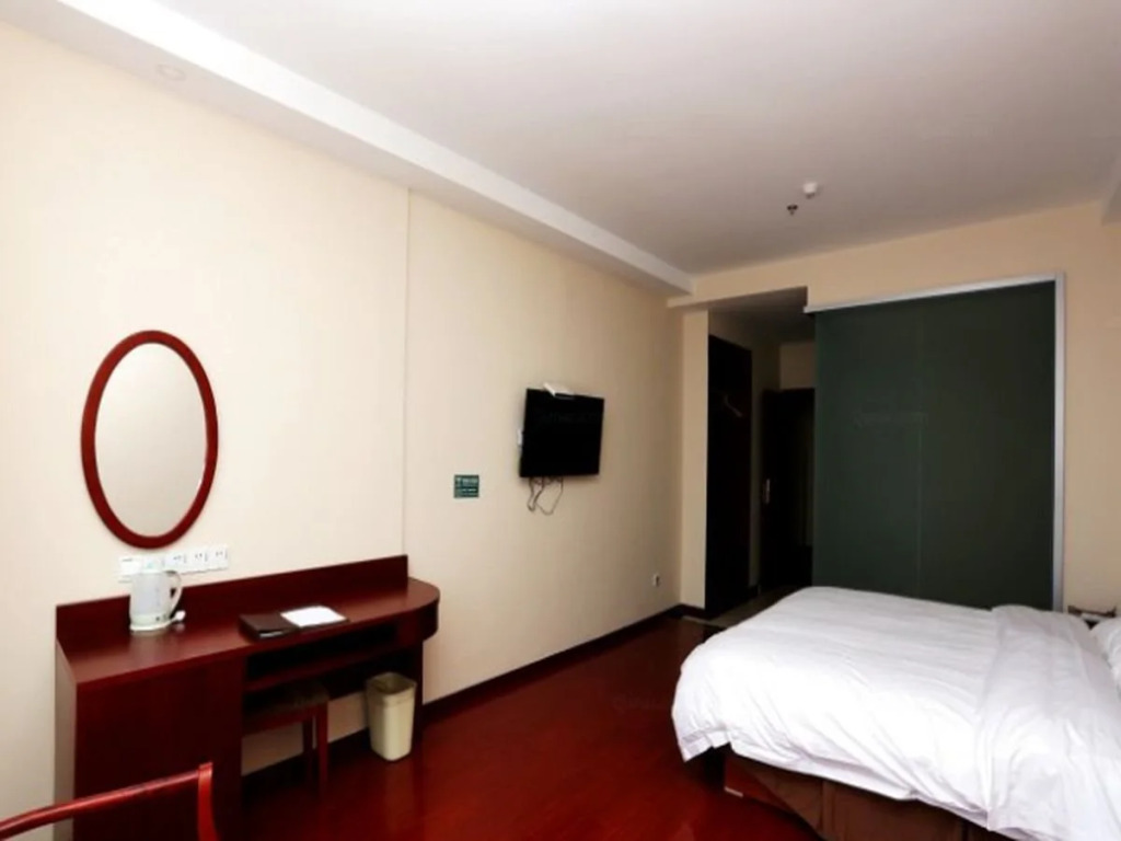 GreenTree Inn JiangSu NanJing South Railway Station South Square Express Hotel