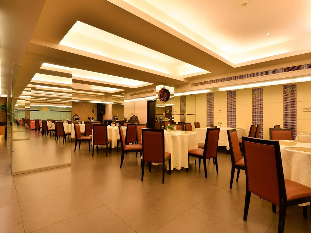 Hundred Centuries Hotel Shanghai
