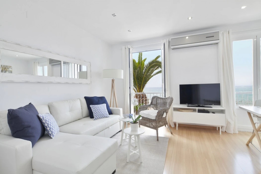 Sitges Group Beach Dreams