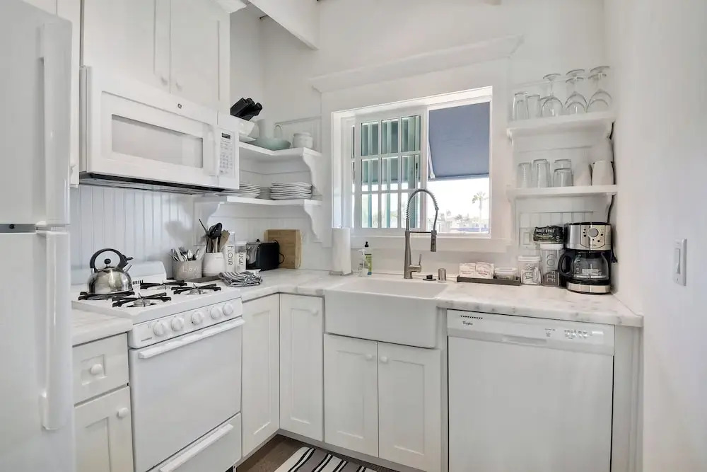 3690 Carlsbad Boulevard - Unit C
