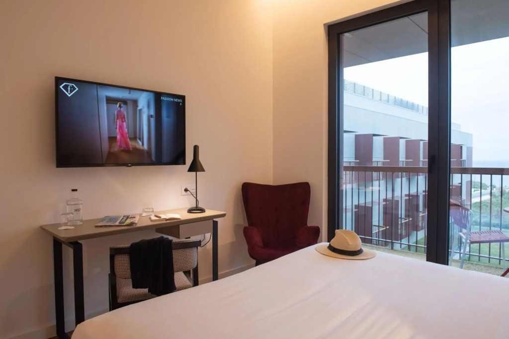 Sines Sea View Business & Leisure Hotel