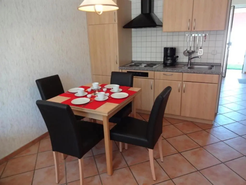 "Haus Stefanie" Bungalow -2
