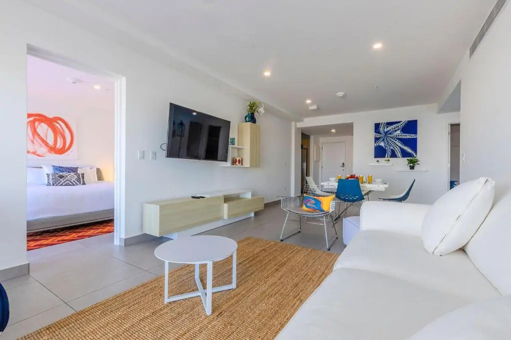 Family condo at Downtown