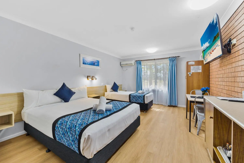 Castlereagh Motor Inn