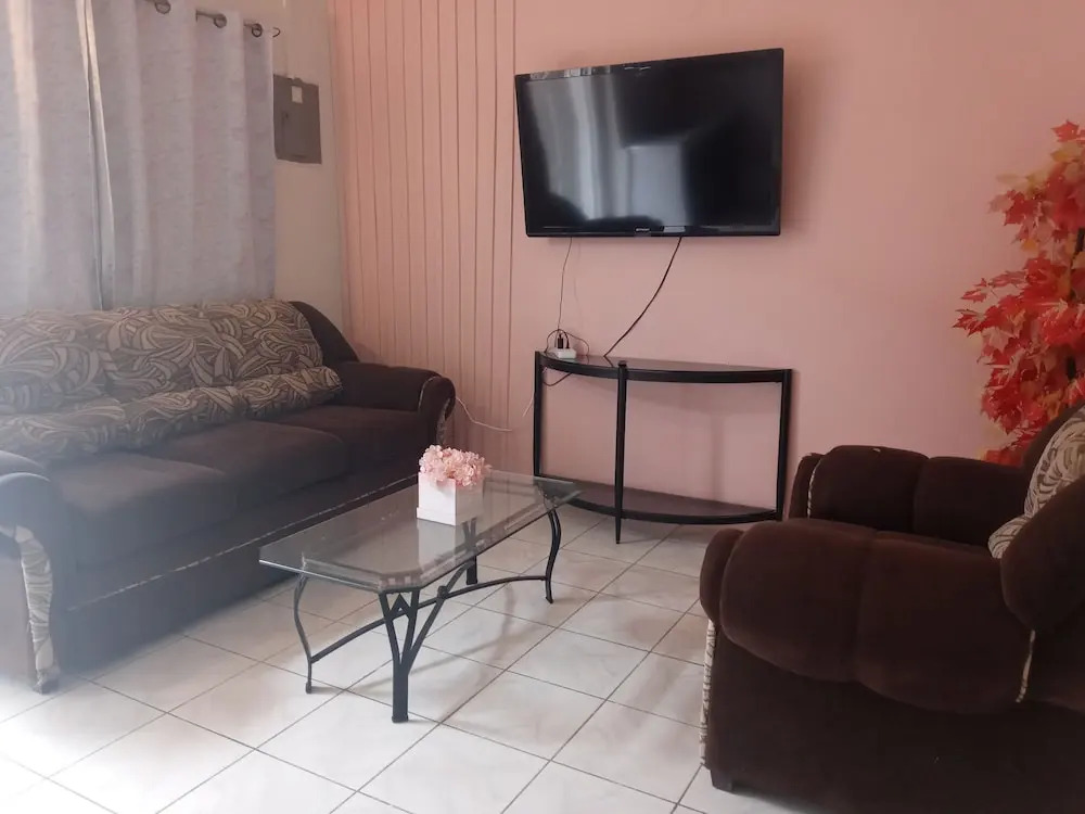 The Dream Nest At Csompo Silver Manor