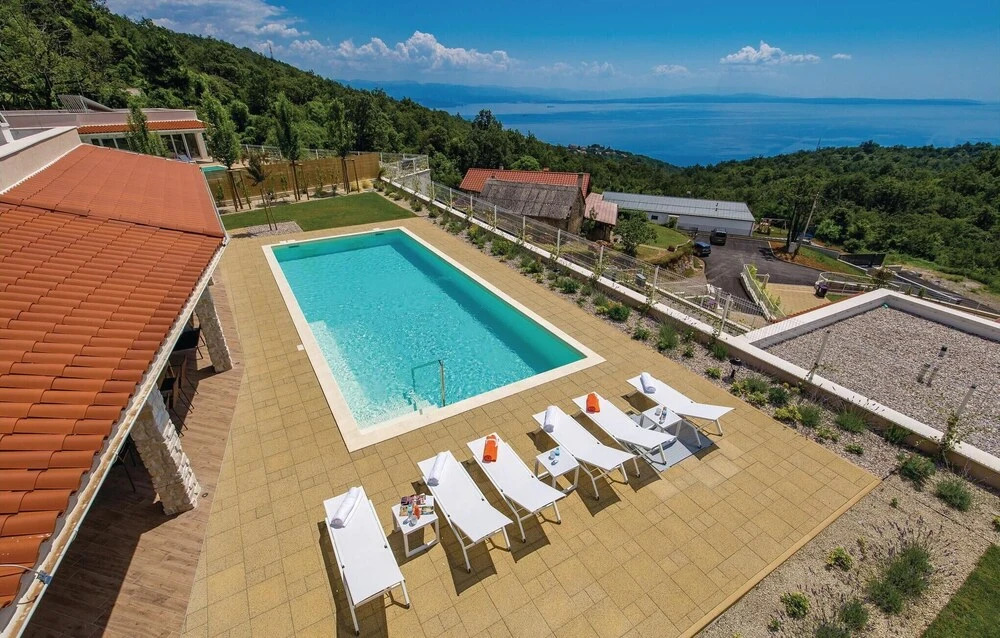 Nice Home In Veprinac With Sauna