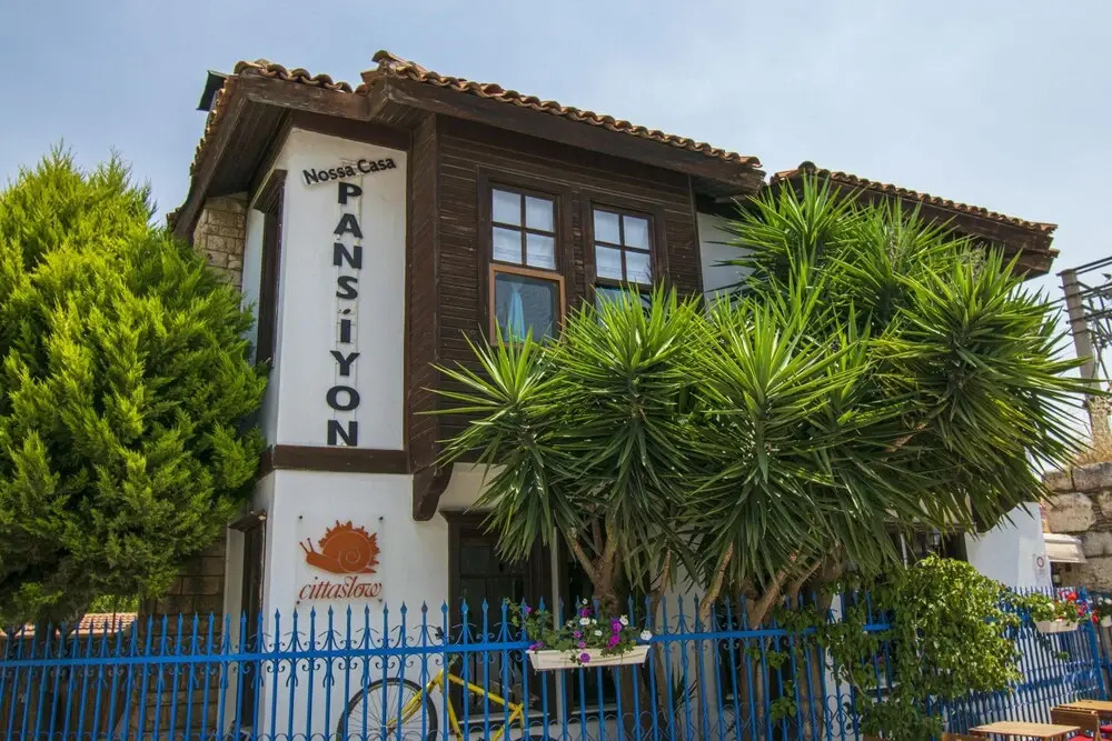 La Casa Pansiyon