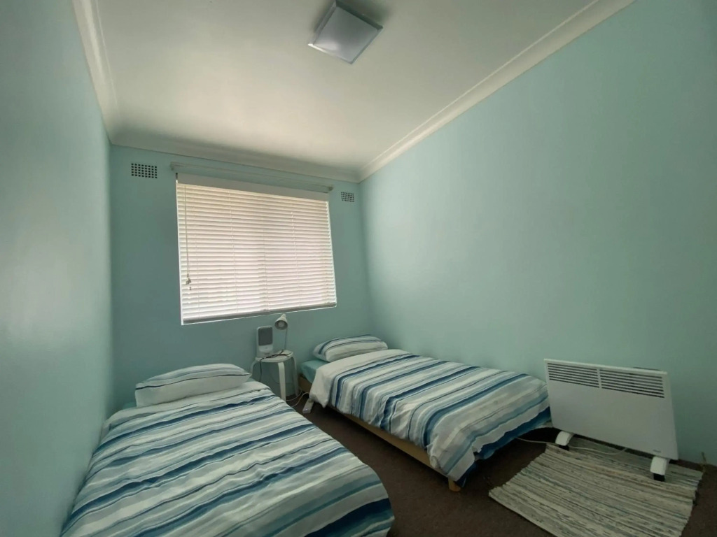 Digby's Place - waterfront apartment