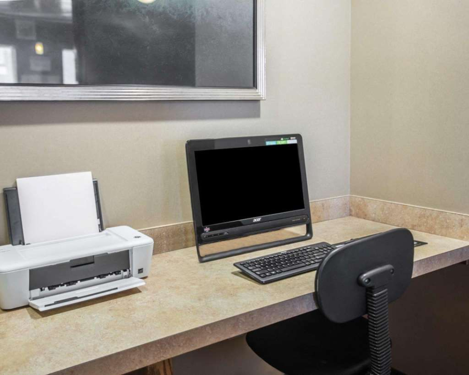 Sleep Inn & Suites