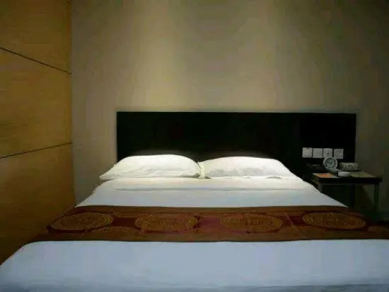 HQ Yueke Hotel
