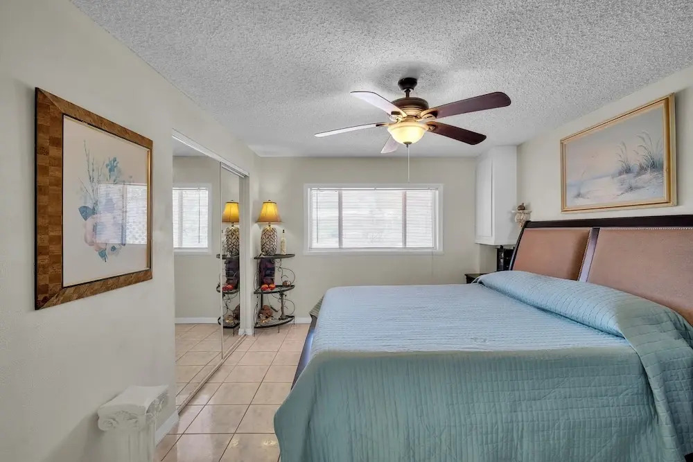 Waterfront Escape With Private Pool & Gulf Access 3 Bedroom Home