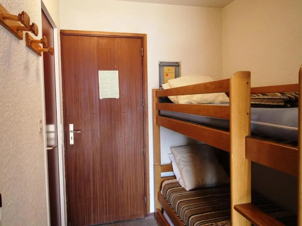 Appartement Auris, 1 pièce, 4 personnes - FR-1-297-30