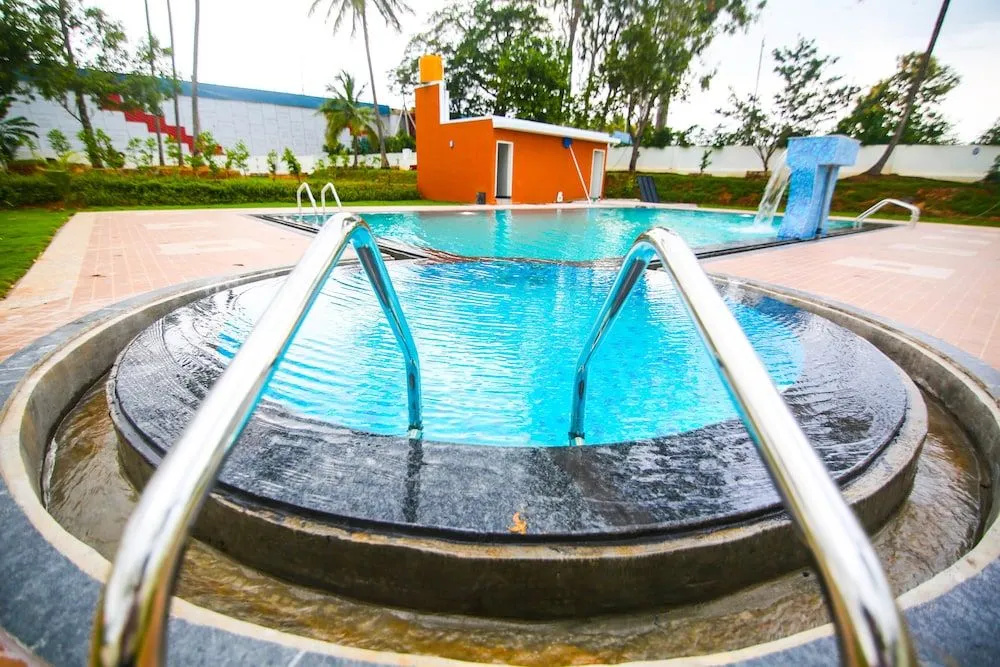 HM Resort