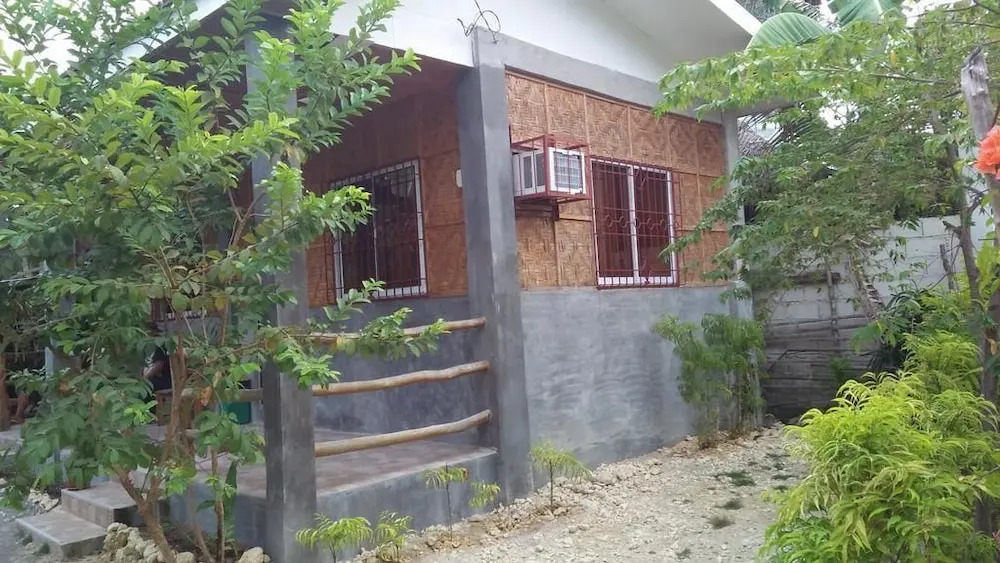 Siargao Jeannine Residences Hostel