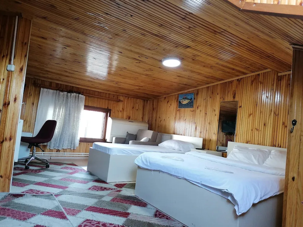 LINNGA HOTEL & SUITE
