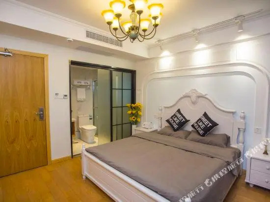 Ai Sha Holiday Hotel